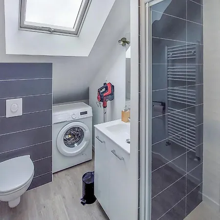 2 Bedroom Awesome In