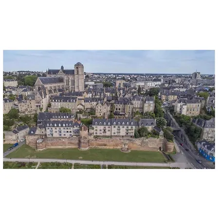 2 Bedroom Awesome In *